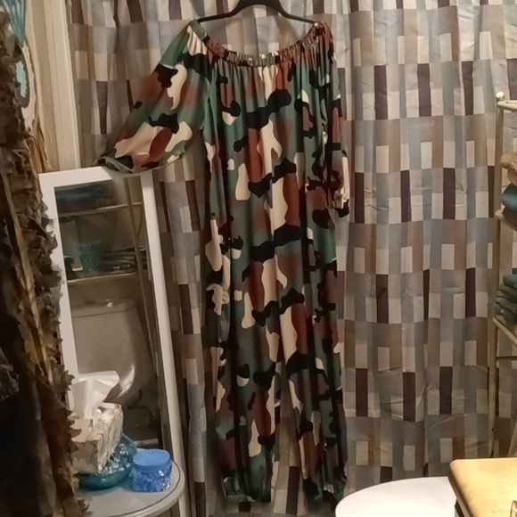 Unbranded camouflage design jumpsuit w elastic neck cuffs & hem and pockets 2XL - Picture 3 of 10